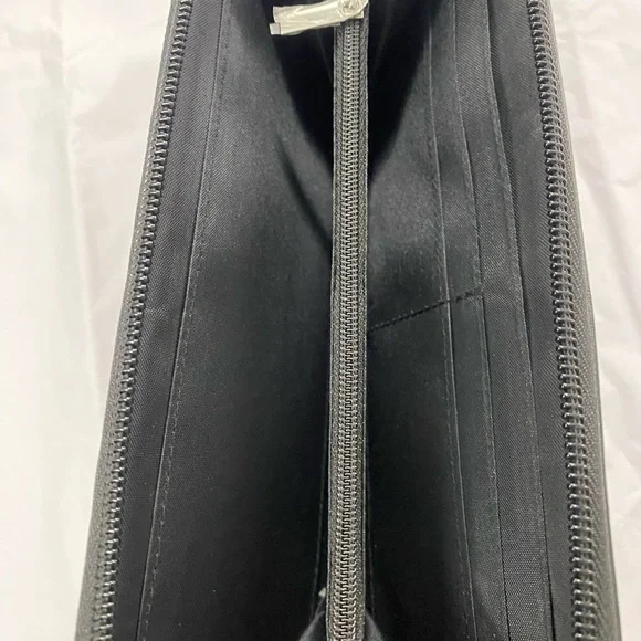 Pink Flames Zip Clutch Women’s Wallet - Picture 6 of 13